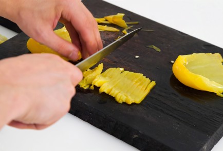 Фото шага рецепта Салат из трех видов помидоров 80056 шаг 4  