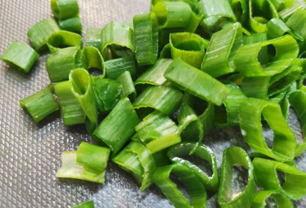 Фото шага рецепта Салат из тунца 186791 шаг 11  