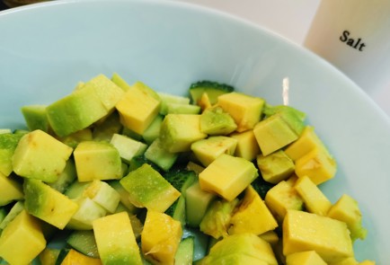 Фото шага рецепта Салат из тунца 186791 шаг 6  