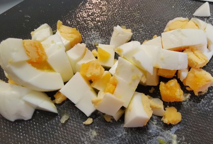 Фото шага рецепта Салат из тунца 186791 шаг 8  