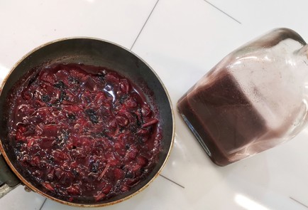 Фото шага рецепта Салат из утки с заправкой из черешни 173853 шаг 8  