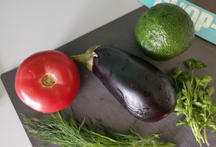 Фото шага рецепта Салат из жареных баклажанов 186787 шаг 1  