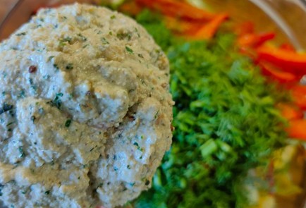 Фото шага рецепта Салат из жареных кабачков и сладкого перца с острым соусом 190113 шаг 12  