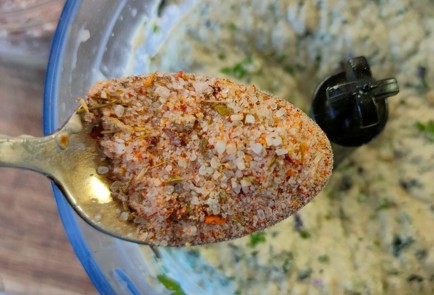 Фото шага рецепта Салат из жареных на сковороде баклажан с ореховым соусом 190122 шаг 18  