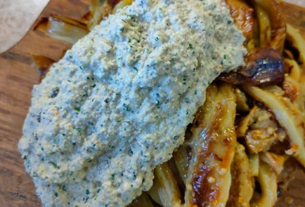 Фото шага рецепта Салат из жареных на сковороде баклажан с ореховым соусом 190122 шаг 20  