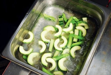 Фото шага рецепта Салат МасаБармаса 30363 шаг 3  