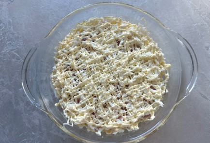 Фото шага рецепта Салат мимоза с тунцом 190020 шаг 7  