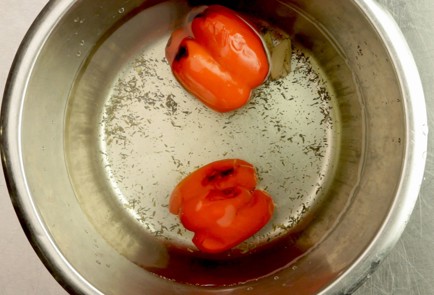 Фото шага рецепта Салат нисуаз с базиликом 39414 шаг 1  