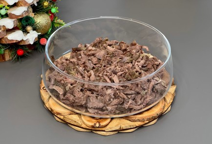 Фото шага рецепта Салат Новогодний восторг с гранатом и говядиной 188062 шаг 2