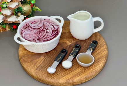 Фото шага рецепта Салат Новогодний восторг с гранатом и говядиной 188062 шаг 3