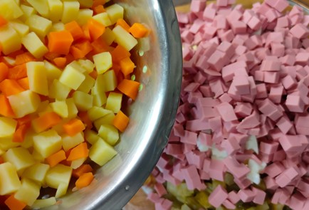 Фото шага рецепта Салат оливье побыстрому 175128 шаг 16  