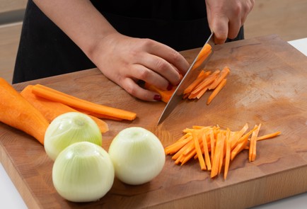 Фото шага рецепта Салат осенний на зиму 174107 шаг 2  