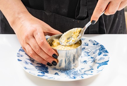 Фото шага рецепта Салат Под шубой 187812 шаг 8