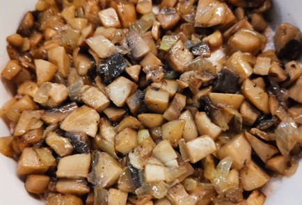 Фото шага рецепта Салат подсолнух 175407 шаг 8  