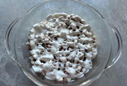 Фото шага рецепта Салат с ананасами и курицей 190544 шаг 5  