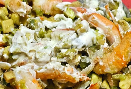 Фото шага рецепта Салат с авокадо 188833 шаг 10  