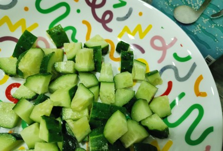 Фото шага рецепта Салат с авокадо 189182 шаг 2  