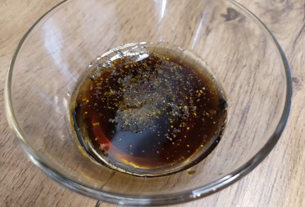 Фото шага рецепта Салат с баклажанами и сыром фета 188865 шаг 4  