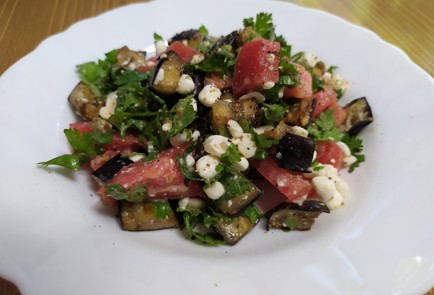 Фото шага рецепта Салат с баклажанами 190130 шаг 10  