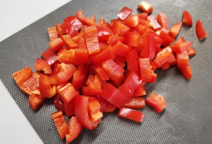 Фото шага рецепта Салат с базиликом 191039 шаг 1  