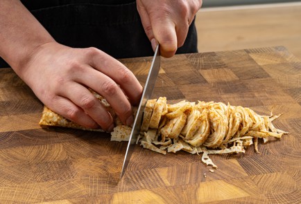 Фото шага рецепта Салат с блинами покорейски 188338 шаг 2  