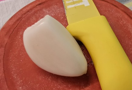 Фото шага рецепта Салат с черной икрой 174453 шаг 3  