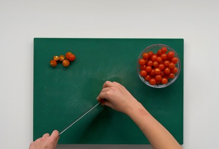 Фото шага рецепта Салат с фасолью 151487 шаг 5  