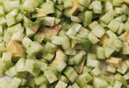 Фото шага рецепта Салат с грибами шимеджи и базиликом 152662 шаг 5  