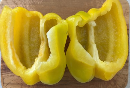 Фото шага рецепта Салат с грудинкой и базиликом 189741 шаг 10  