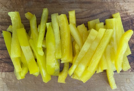 Фото шага рецепта Салат с грудинкой и базиликом 189741 шаг 11  