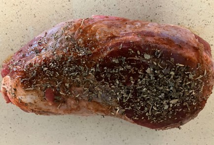 Фото шага рецепта Салат с грудинкой и базиликом 189741 шаг 4  