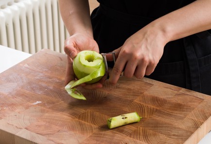 Фото шага рецепта Салат с грядки 152514 шаг 3  