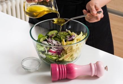 Фото шага рецепта Салат с грядки 152514 шаг 9  