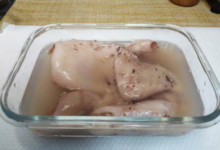 Фото шага рецепта Салат с кальмарами 190519 шаг 1  