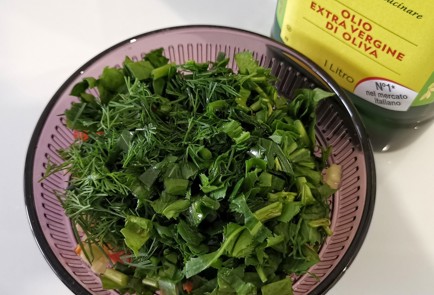 Фото шага рецепта Салат с кедровыми орехами 173583 шаг 10  