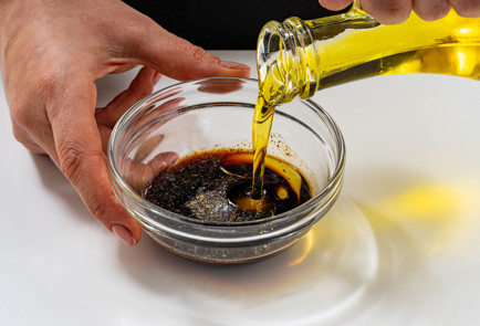 Фото шага рецепта Салат с клубникой 189153 шаг 7  