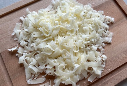 Фото шага рецепта Салат с консервированными шампиньонами 175159 шаг 6  