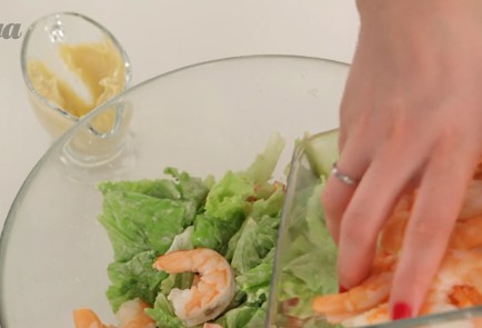 Фото шага рецепта Салат с креветками и кунжутом 21742 шаг 5  