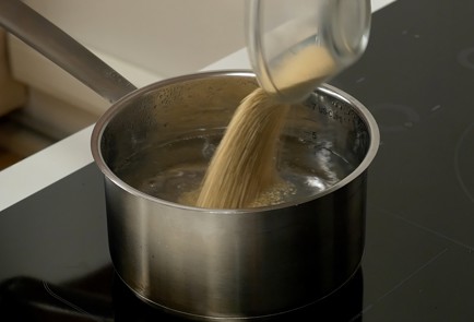 Фото шага рецепта Салат с креветками 140264 шаг 1  