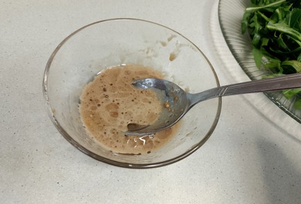 Фото шага рецепта Салат с креветками 191206 шаг 10