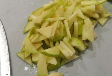 Фото шага рецепта Салат с курицей и ананасом 175217 шаг 8  