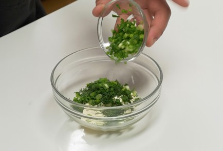 Фото шага рецепта Салат с курицей и грибами 140244 шаг 8  