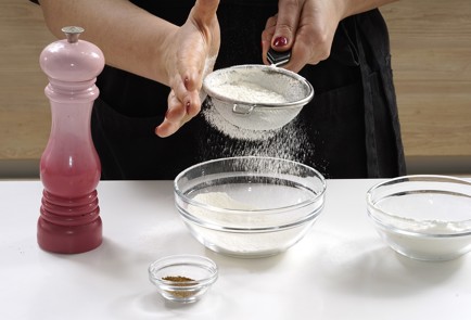 Фото шага рецепта Салат с куриной печенью грейпфрутом и мацони 152846 шаг 5  