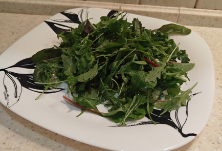 Фото шага рецепта Салат с куриной печенью и апельсином 190883 шаг 6  