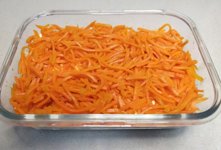 Фото шага рецепта Салат с куриной печенью 191028 шаг 9  