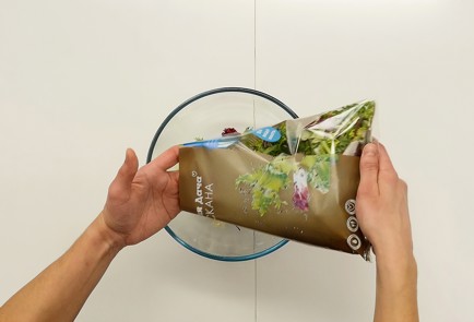 Фото шага рецепта Салат с мандаринами и прошутто 114450 шаг 3  