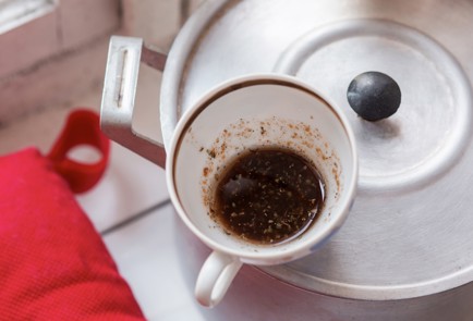 Фото шага рецепта Салат с мидиями и кедровыми орешками 92696 шаг 3  