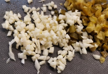 Фото шага рецепта Салат с моцареллой и перцем халапеньо 174878 шаг 6