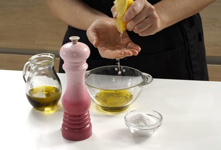 Фото шага рецепта Салат с печеной свеклой и фетой 152776 шаг 7  