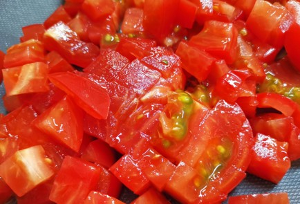 Фото шага рецепта Салат с перепелиными яйцами 186432 шаг 8  